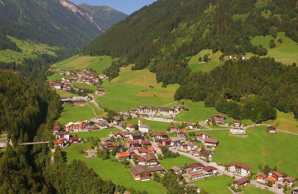 Haus Am Sonnenhang Finkenberg Zewnętrze zdjęcie